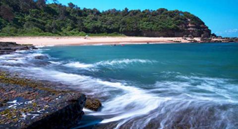 Bateau Bay, Central Coast