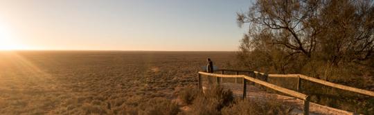 Mungo lookout, Mungo National Park, Outback NSW Mungo lookout at National Park, Outback NSW