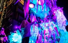 The Liminal Hour, Barangaroo A young girl meets Marri Dyin during The Liminal Hour, Barangaroo, Vivid Sydney 2018